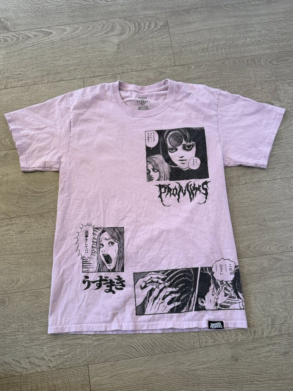 Broken Promises x Uzumaki Junji Ito Anime Graphic T-Shirt Pink Men’s Medium